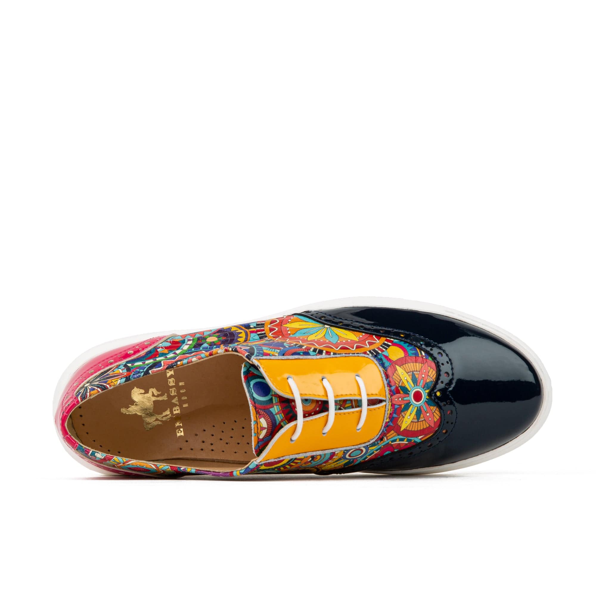 Colorado - Multi Signature - Women's lightweight EVA sole trainer with brogue details - Image 6