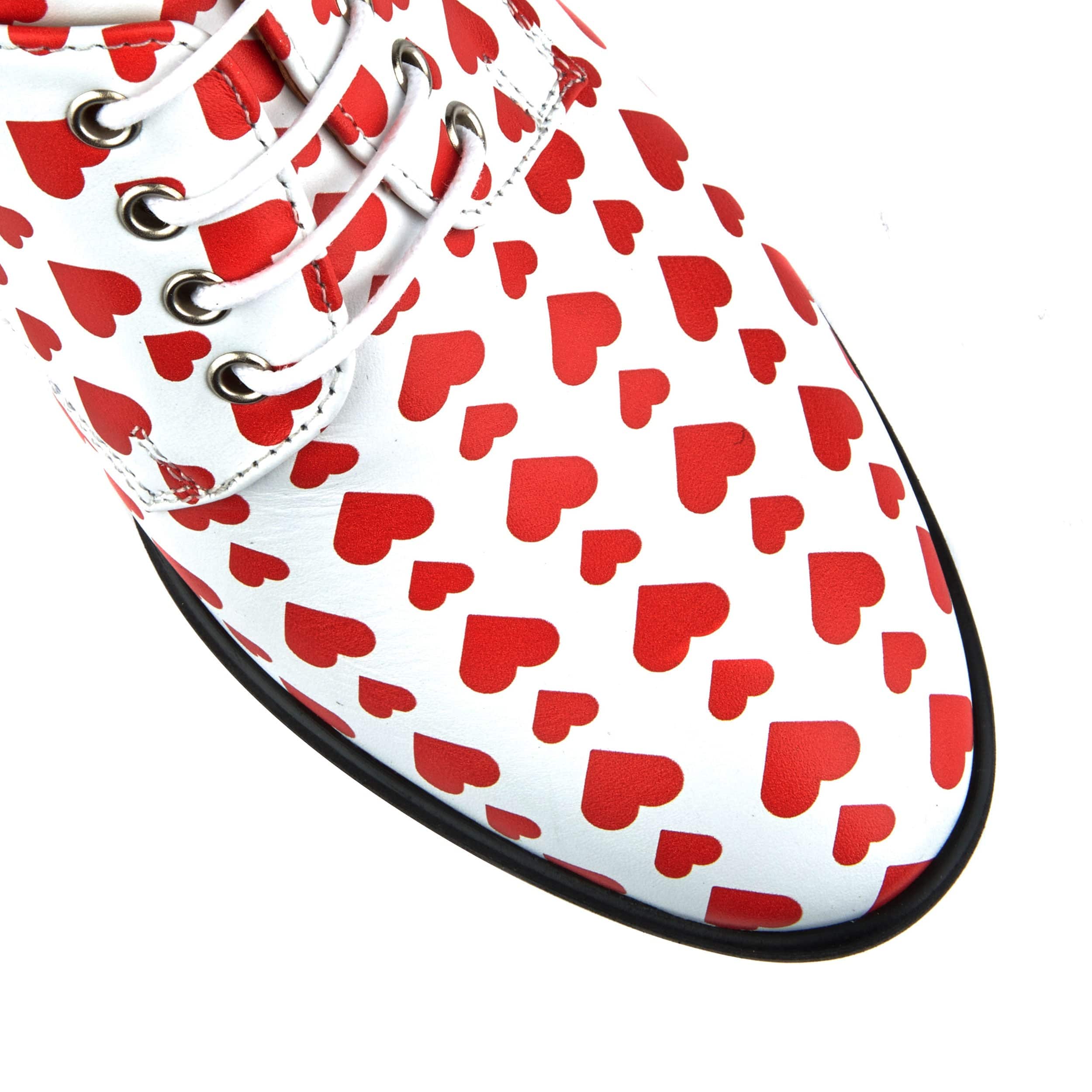 Roulette - Love Struck - Women's 3 inch block heel oxford pump in heart shape print - Image 7